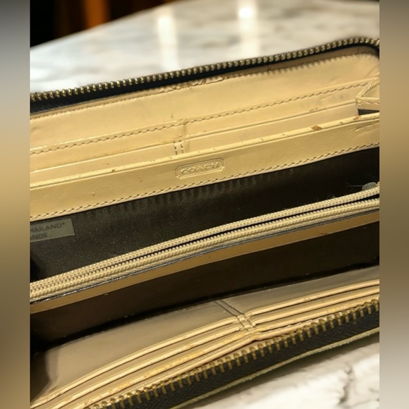 Coach Long Zip Around Wallet - Picture 5 of 5